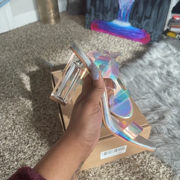 Iridescent Strap Heels - Picture 4 of 8